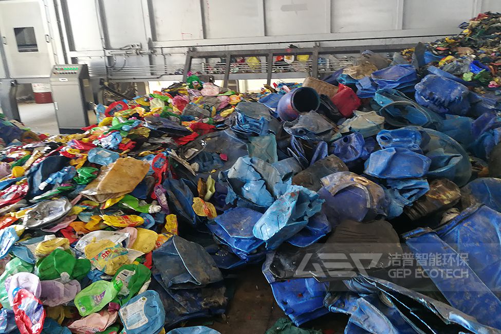 安徽塑料制品破碎生產(chǎn)線項目