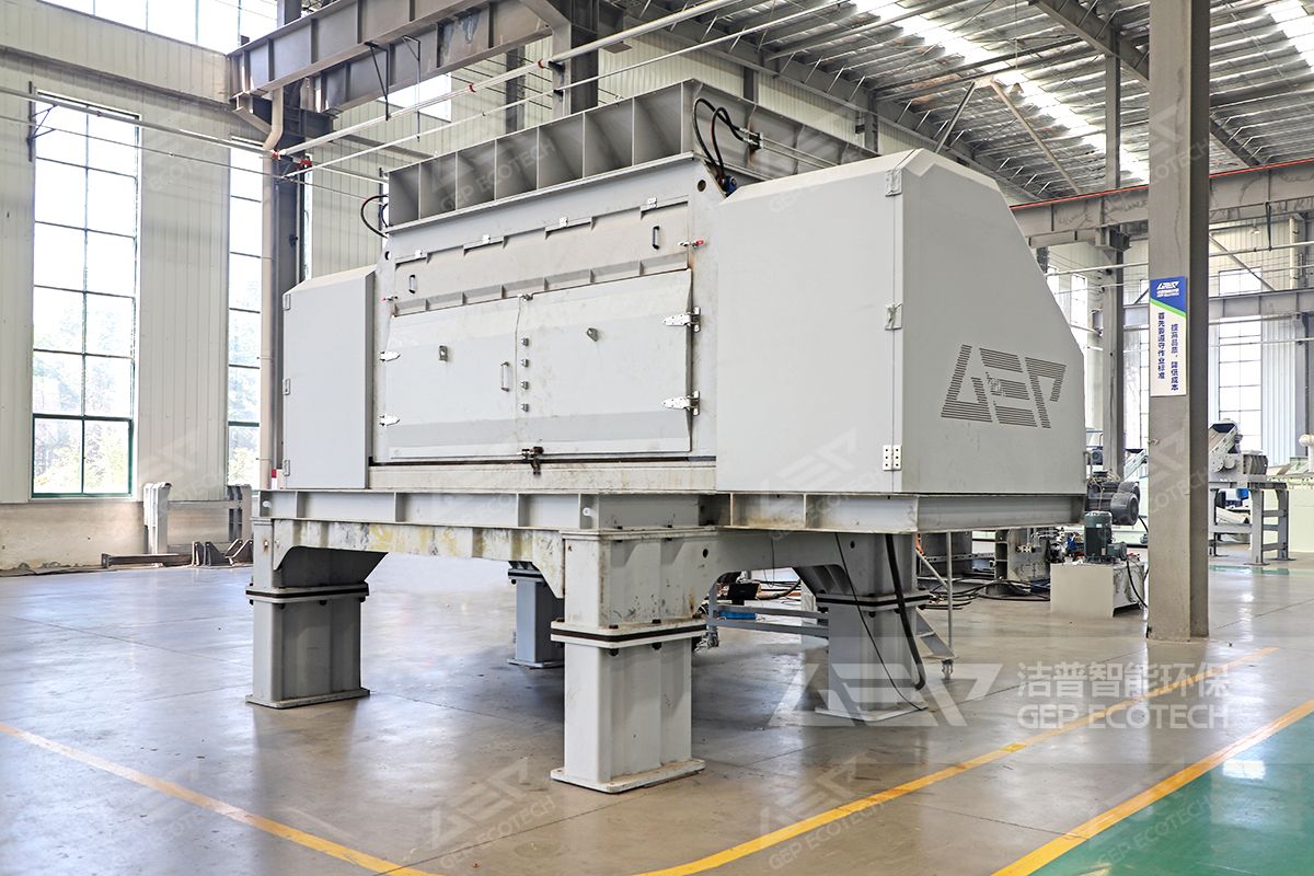 光伏垃圾細(xì)碎機