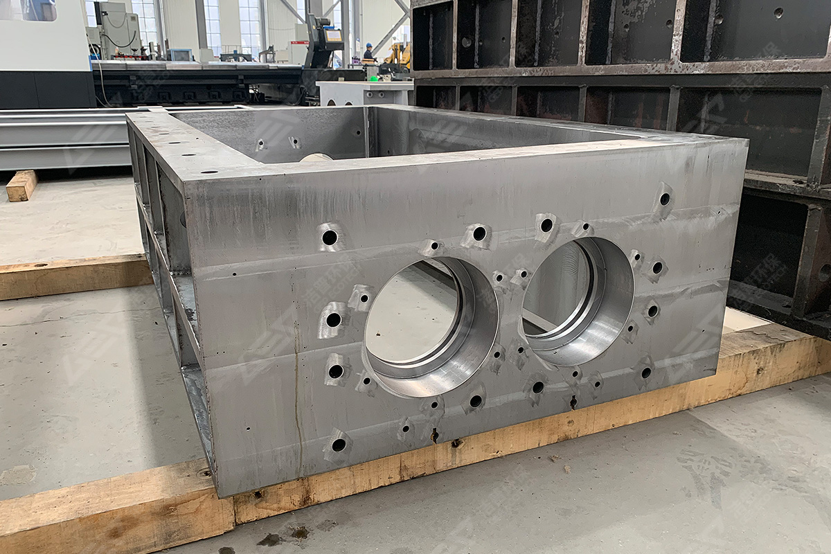 廢舊鐵桶破碎機如何選擇一個合適的機型？