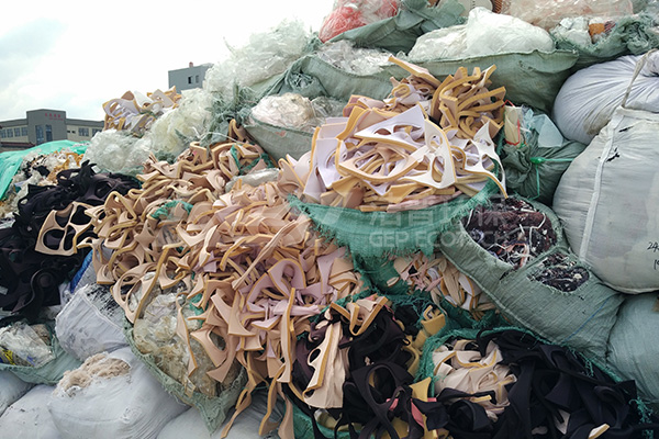 固廢處置經(jīng)典案例：浙江皮革、布類、織物邊角料破碎處置利用