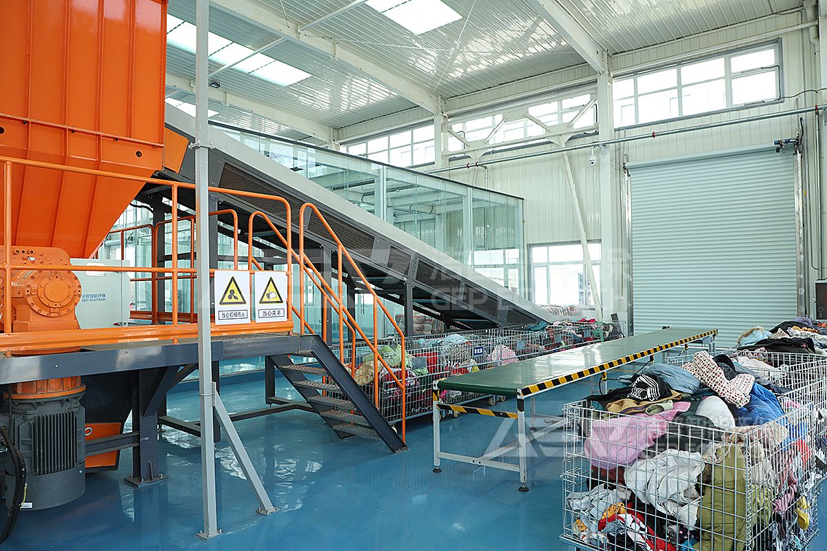 廢布料撕碎機(jī)