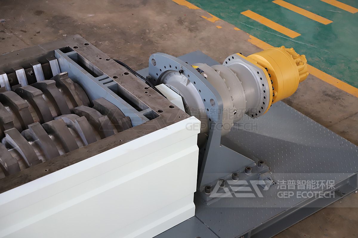 雙軸剪切式撕碎機(jī)