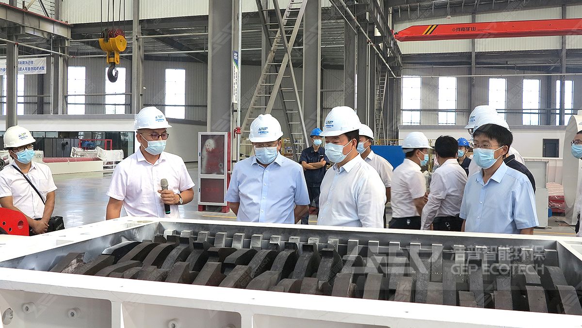 領(lǐng)導(dǎo)調(diào)研