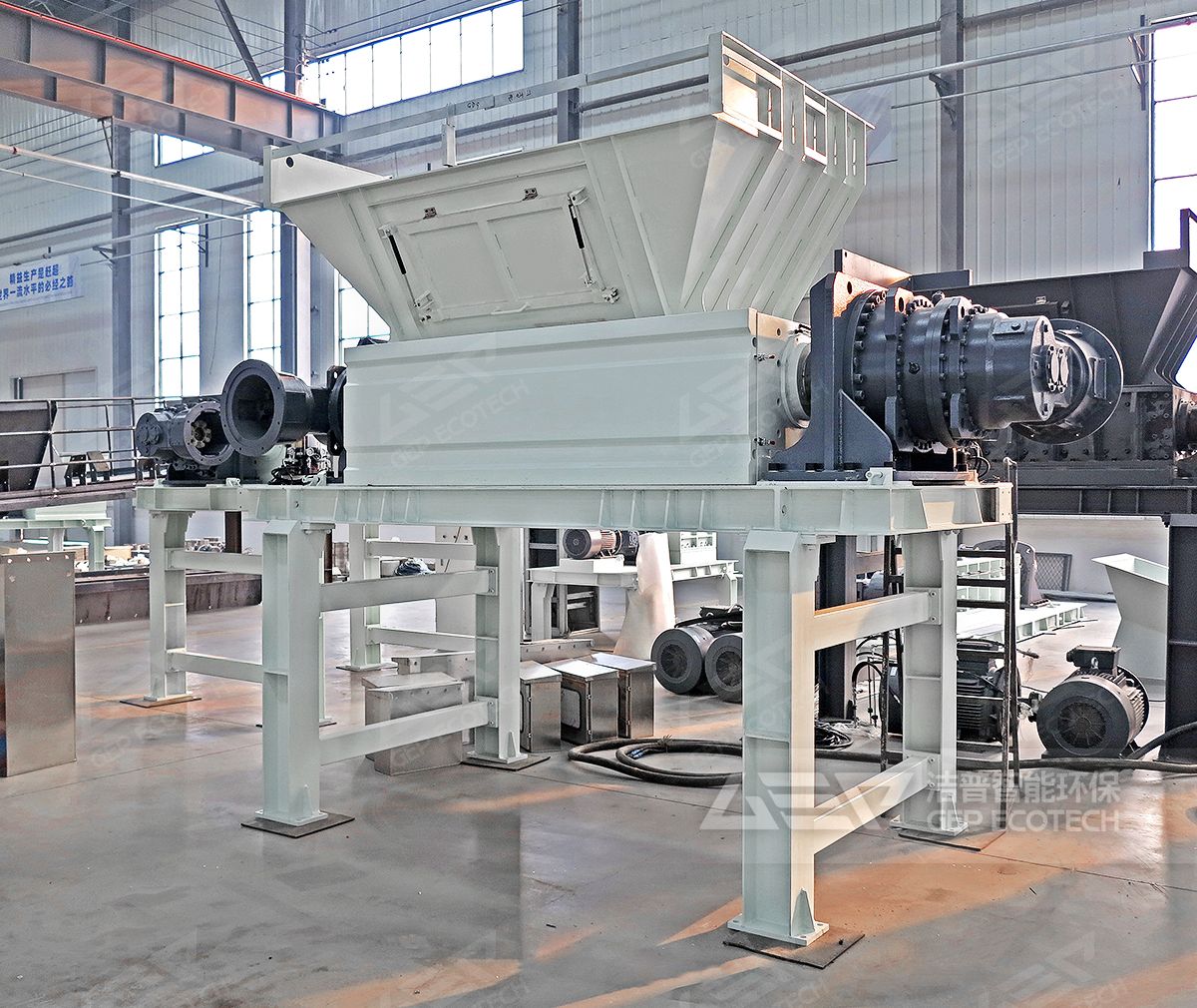 雙軸撕碎機(jī)