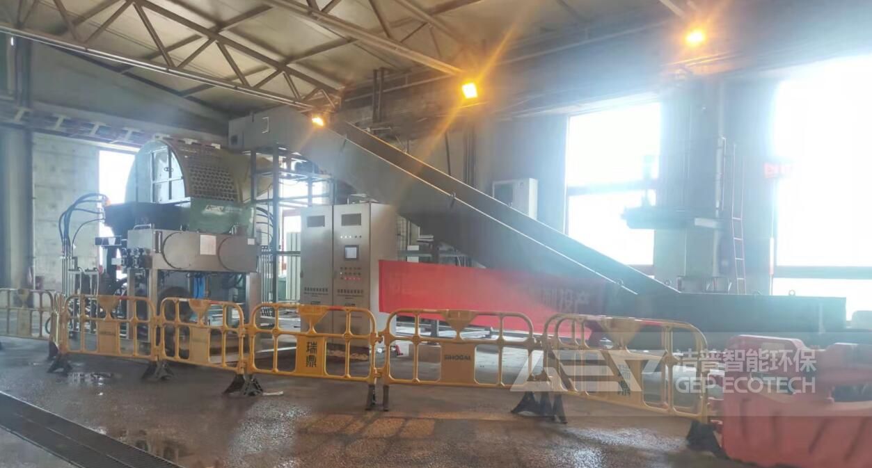 澳門(mén)廢舊輪胎破碎處理生產(chǎn)線項(xiàng)目