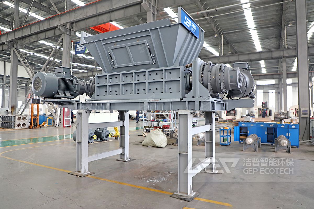 光伏垃圾撕碎機