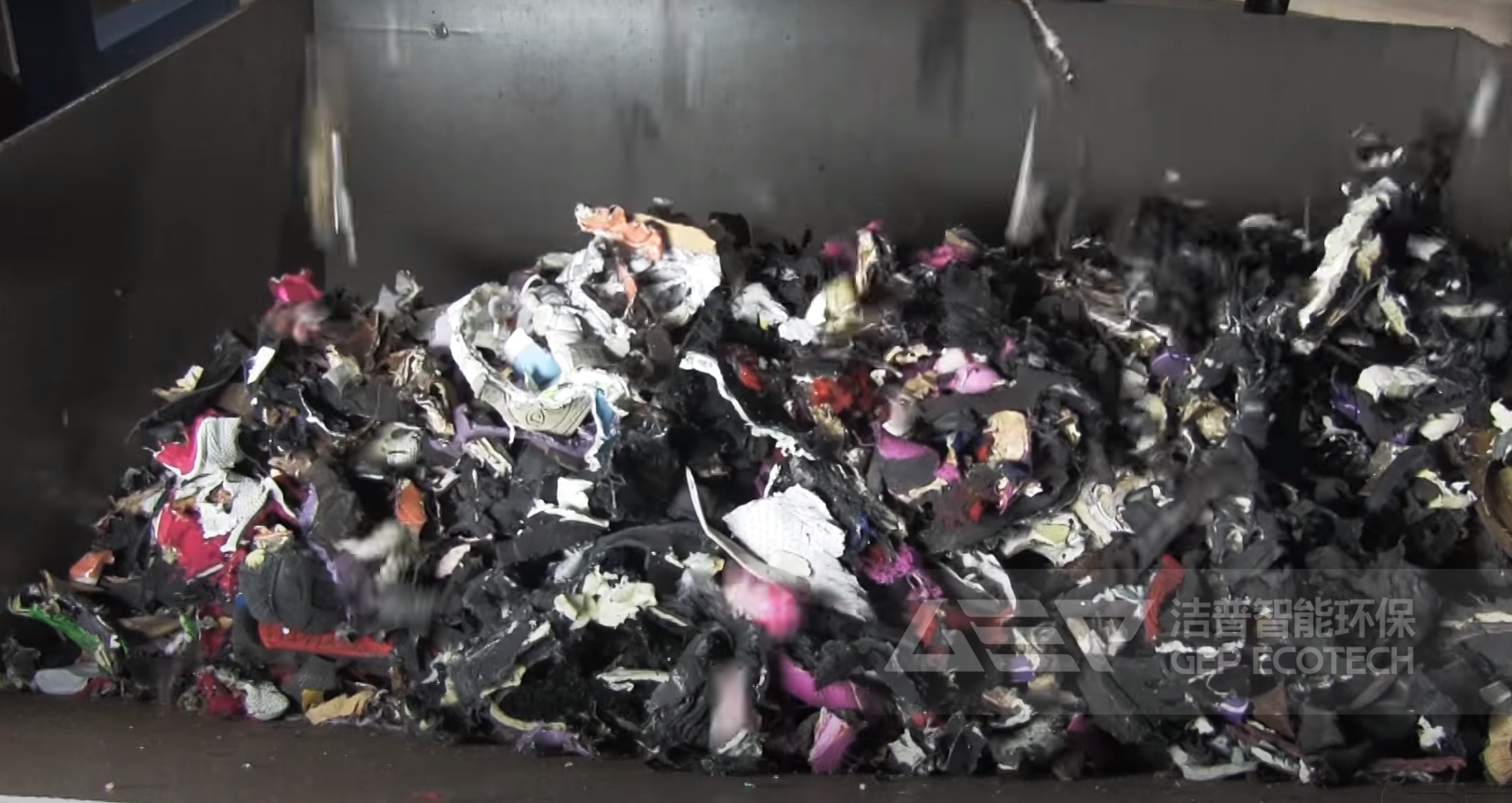 舊鞋子破碎做固體替代燃料