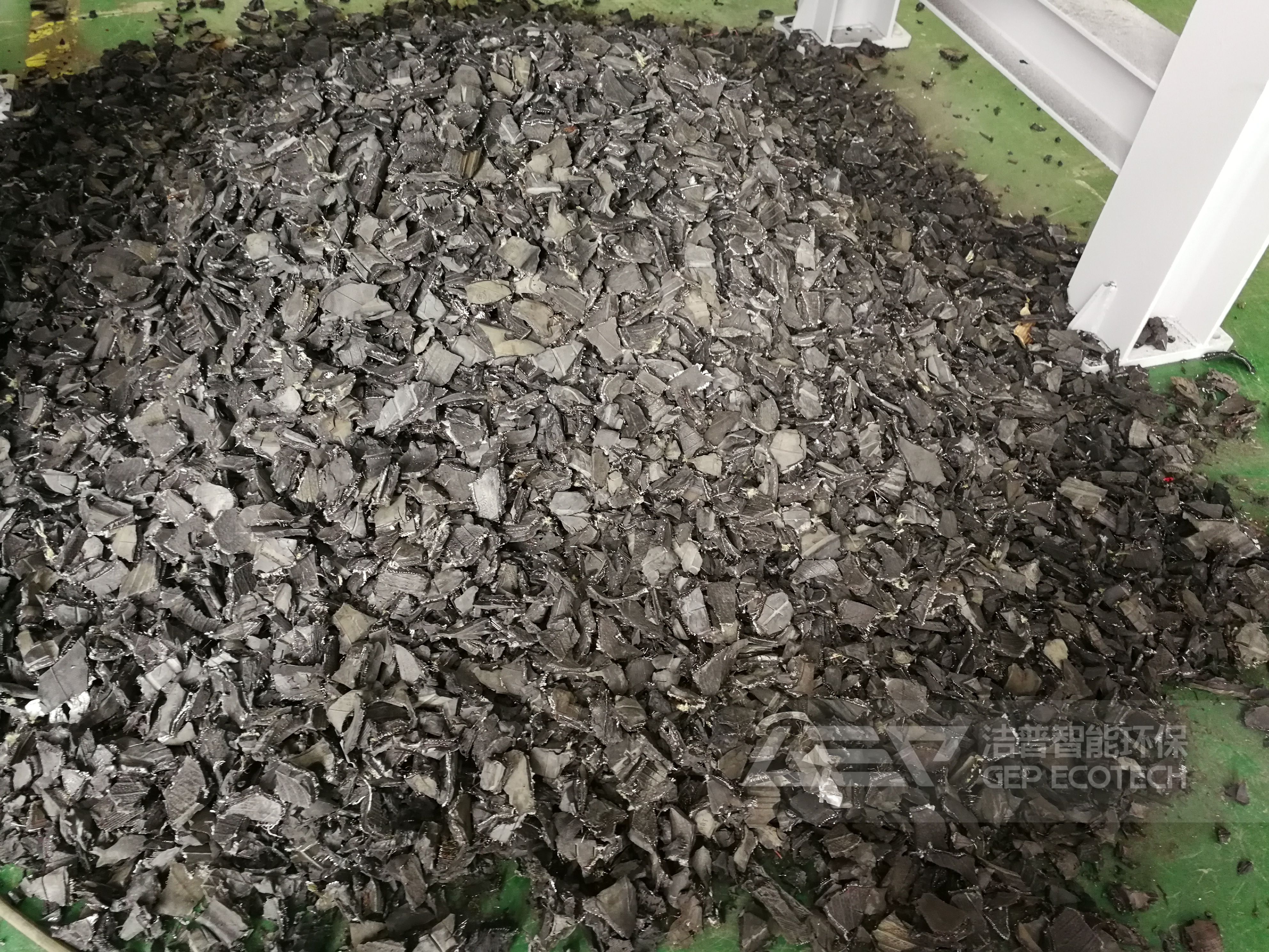 輪胎破碎后成品