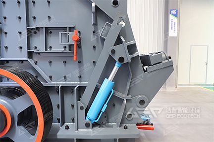 GEF反擊式破碎機(jī)